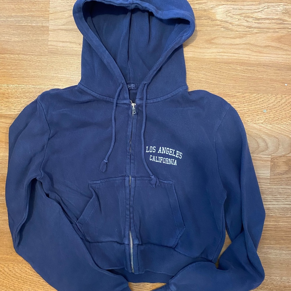 Brandy Melville Los Angeles zip up jacket with hoodie